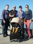 johhny met familie.jpg